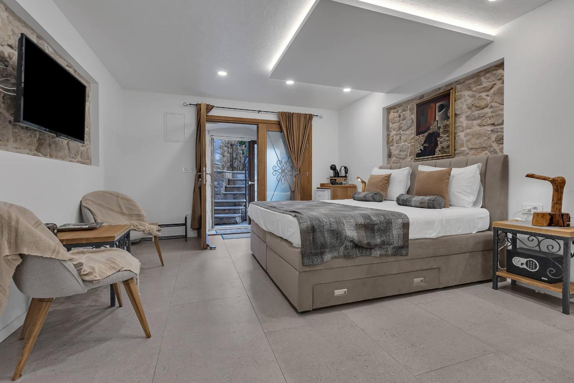 ماكارسكا Luxury Rooms Palace B&B المظهر الخارجي الصورة