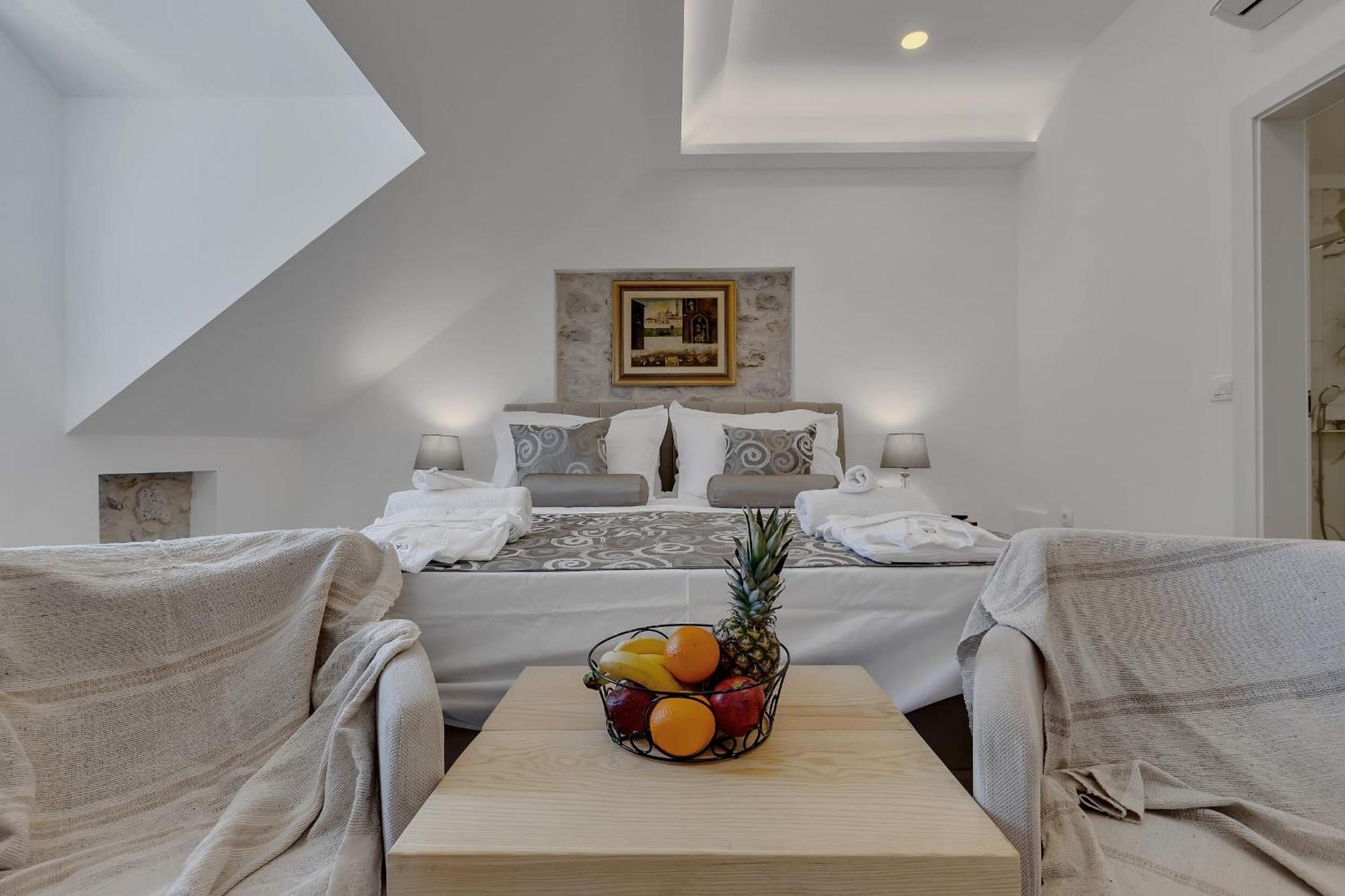 ماكارسكا Luxury Rooms Palace B&B المظهر الخارجي الصورة